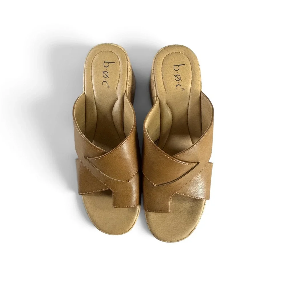 b.o.c. Born Concept Womens Tan Brown Cork Wedge Toe Loop Sandals BC0034216 9M